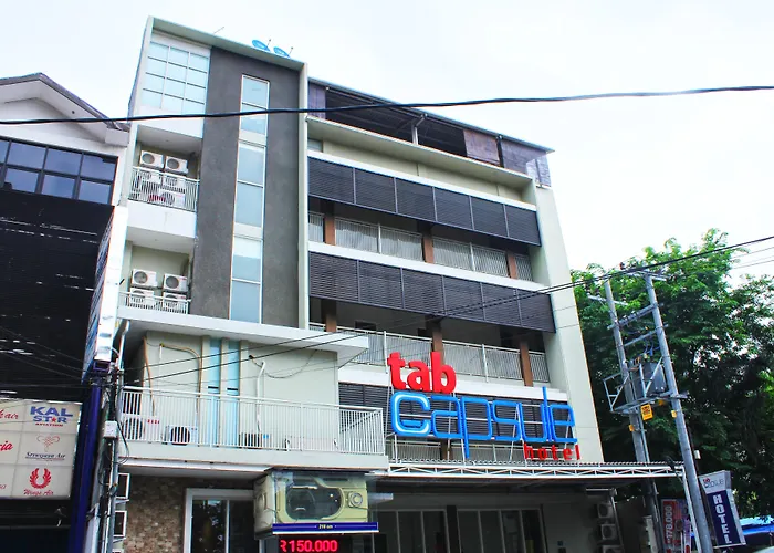 Tab Capsule Hotel - Kayoon Surabaya